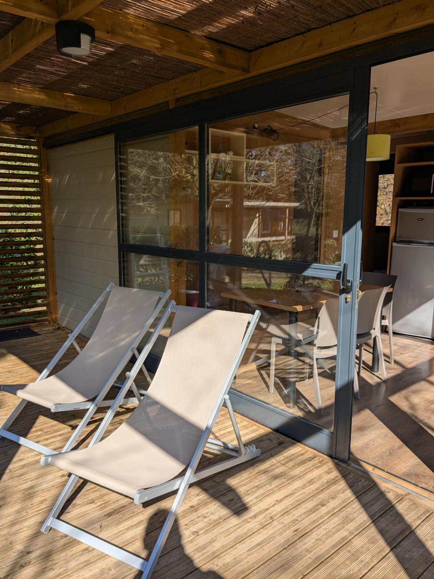 Camping Les Berges Du Doux Colombier-le-Vieux Экстерьер фото